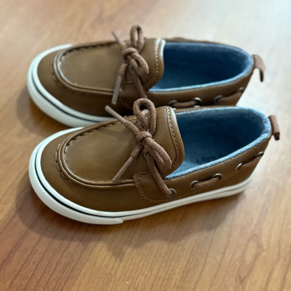 Old Navy charming tan